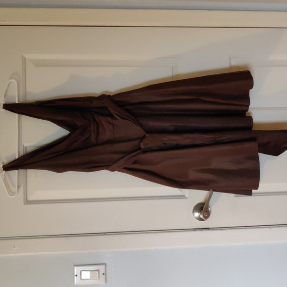 Brown Sleeveless Dress - Picture 1 of 5